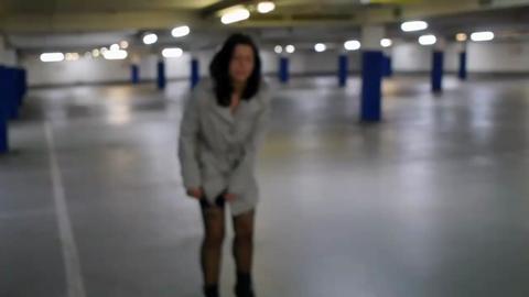 21892