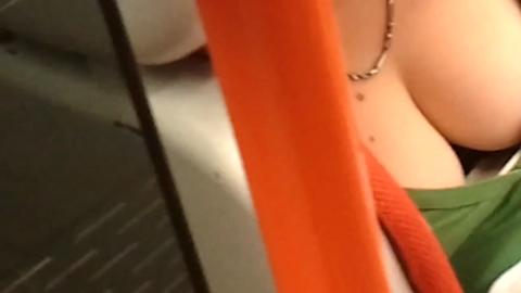 31664